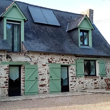 Alojamento de Acomodação e Pequeno-almoço D La Roussiere 3*