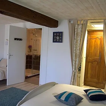 D La Roussiere Bed & Breakfast Saint-Ouen-Des-Toits