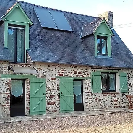 Bed & Breakfast D La Roussiere 3*