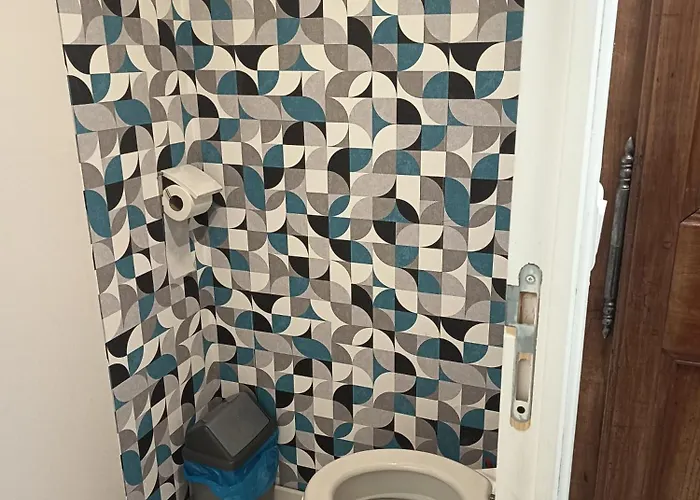 D La Roussiere Alojamento de Acomodação e Pequeno-almoço 3*